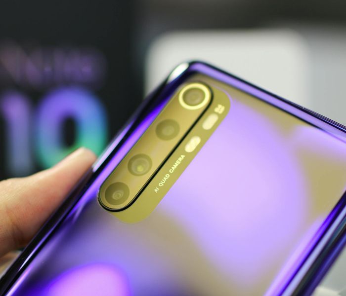 Large-scale electronics marketplace with advanced features